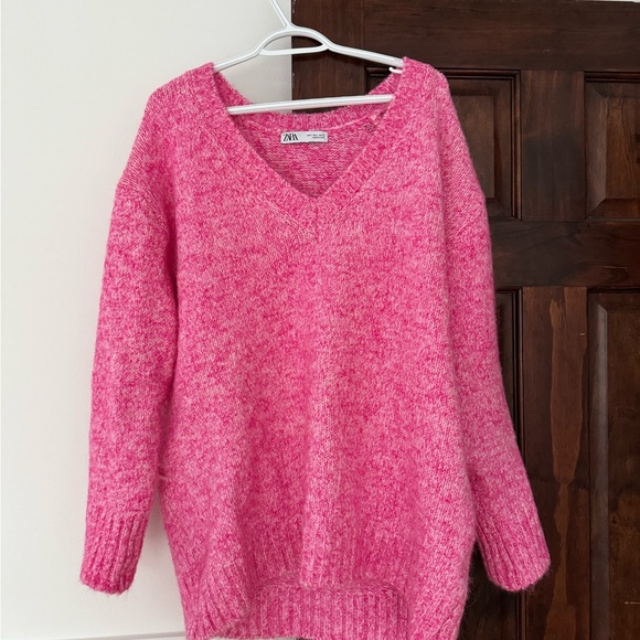 Zara Pink V-Neck Sweater Cozy Knit - Picture 1 of 1